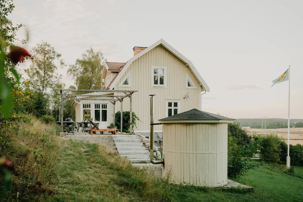 1920s-family-home-1-hour-from-stockholm-nordbu