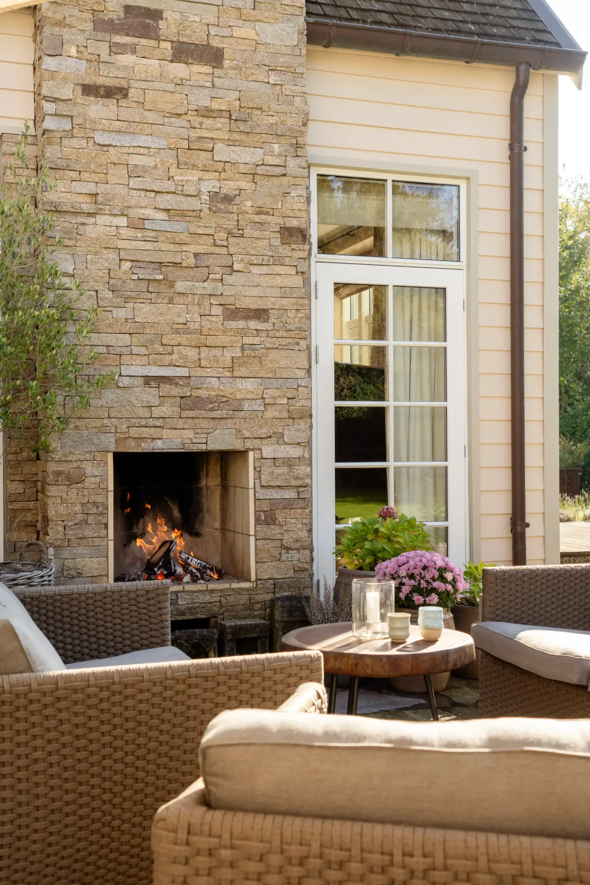 New-England–Inspired-Luxury-Villa-near-Copenhagen-nordbu