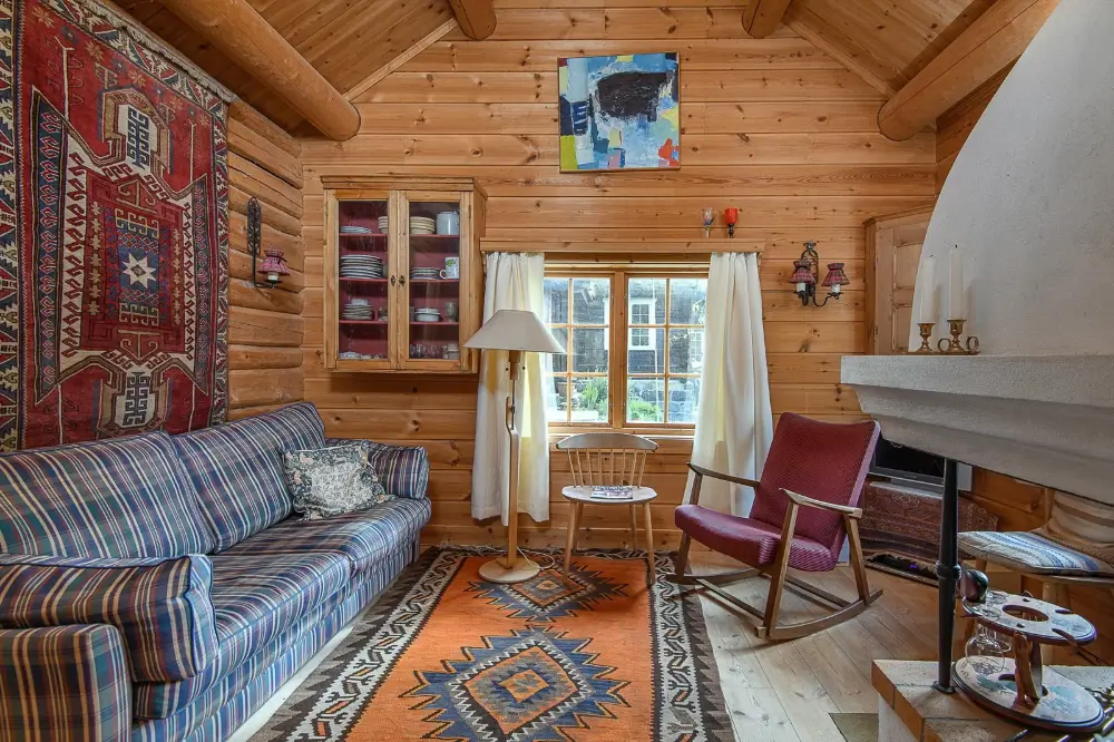 charming-log-house-east-norway-for-sale-nordbu