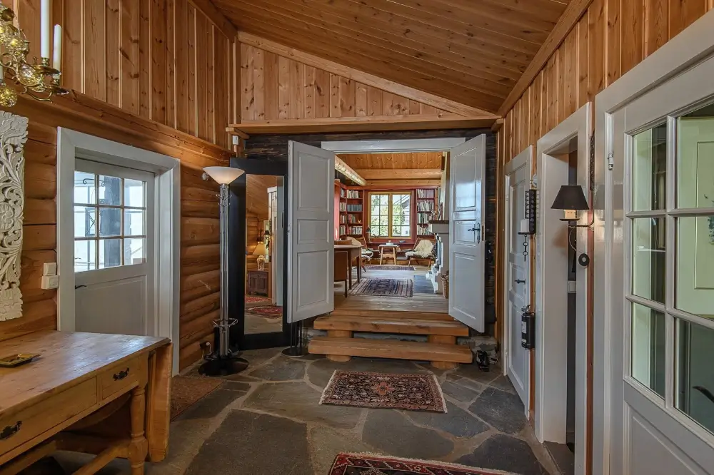 charming-log-house-east-norway-for-sale-nordbu
