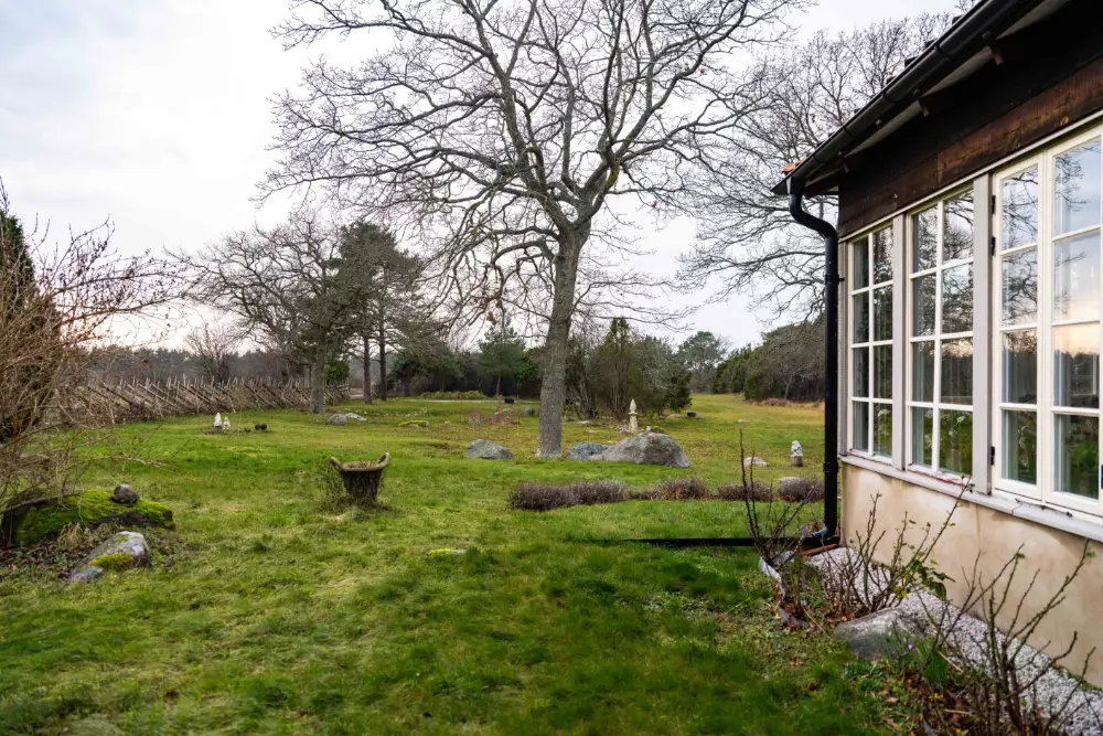 cozy-cottage-character-swedish-island-gotland-nordbu