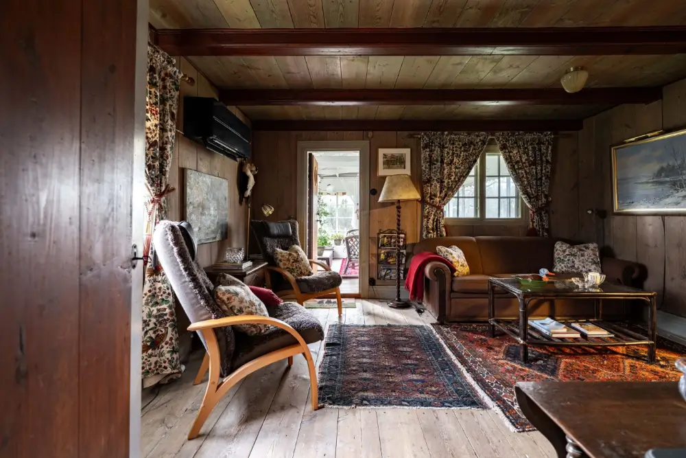 cozy-cottage-character-swedish-island-gotland-nordbu