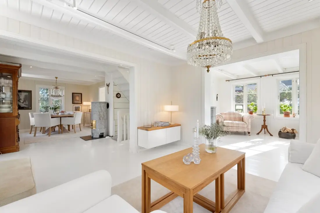 early-20th-century-villa-alesund-nordbu