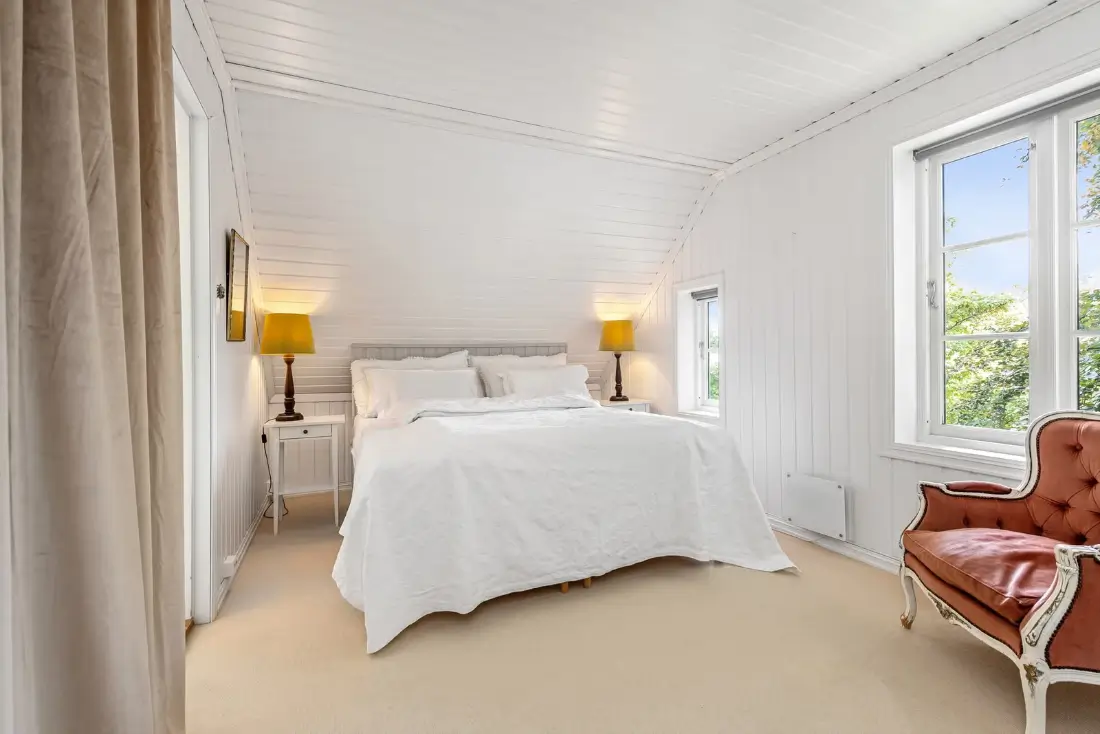 early-20th-century-villa-alesund-nordbu