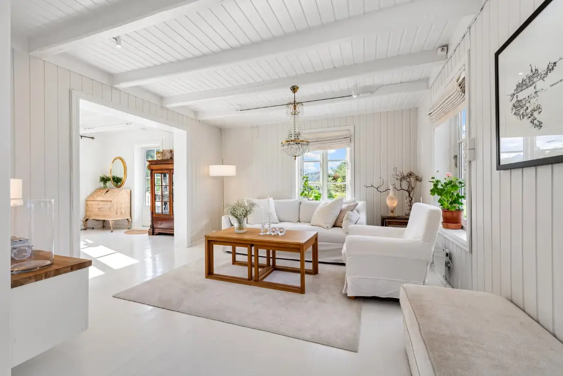 early-20th-century-villa-alesund-nordbu