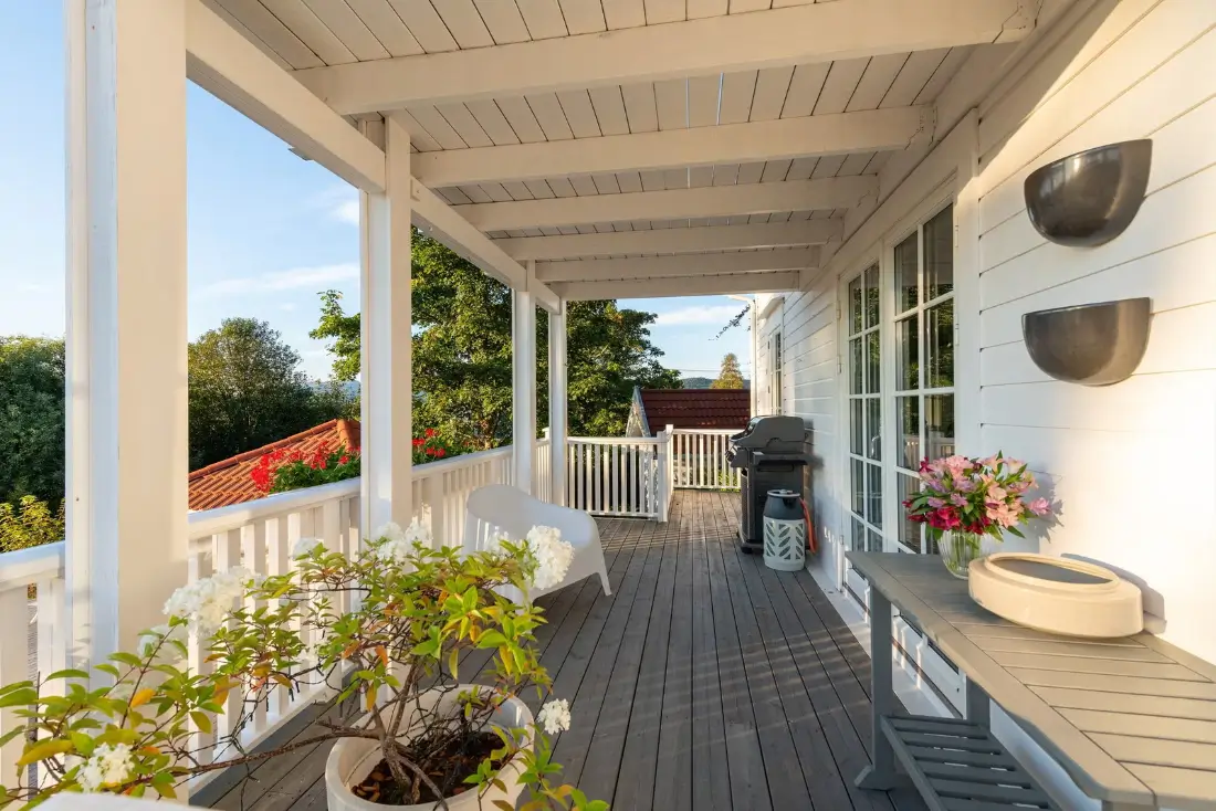 early-20th-century-villa-alesund-nordbu