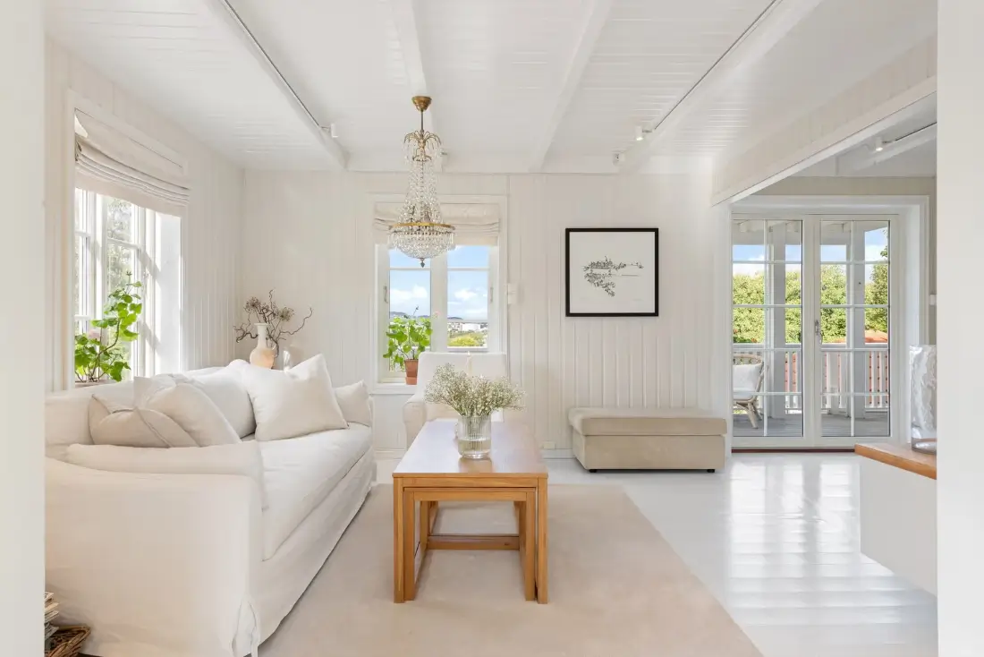 early-20th-century-villa-alesund-nordbu