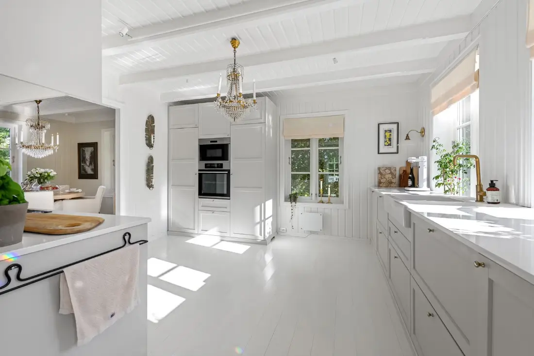 early-20th-century-villa-alesund-nordbu