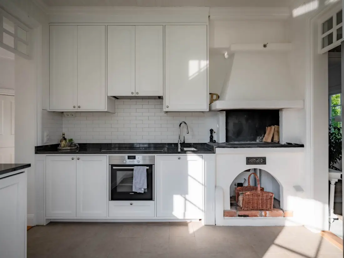 early-20th-century-villa-stockholm-archipelago-nordbu