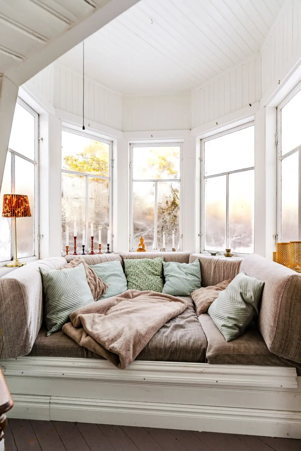 early-20th-century-villa-surrounded-by-nature-east-coast-south-sweden-nordbu