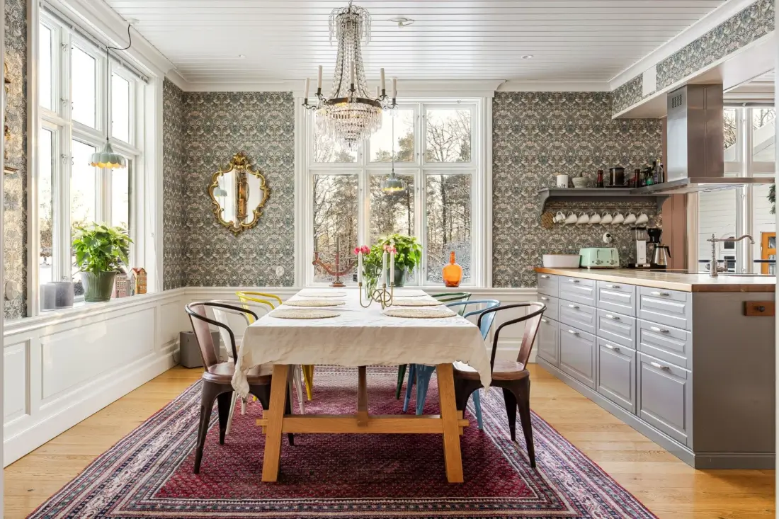 early-20th-century-villa-surrounded-by-nature-east-coast-south-sweden-nordbu