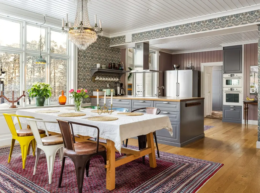 early-20th-century-villa-surrounded-by-nature-east-coast-south-sweden-nordbu