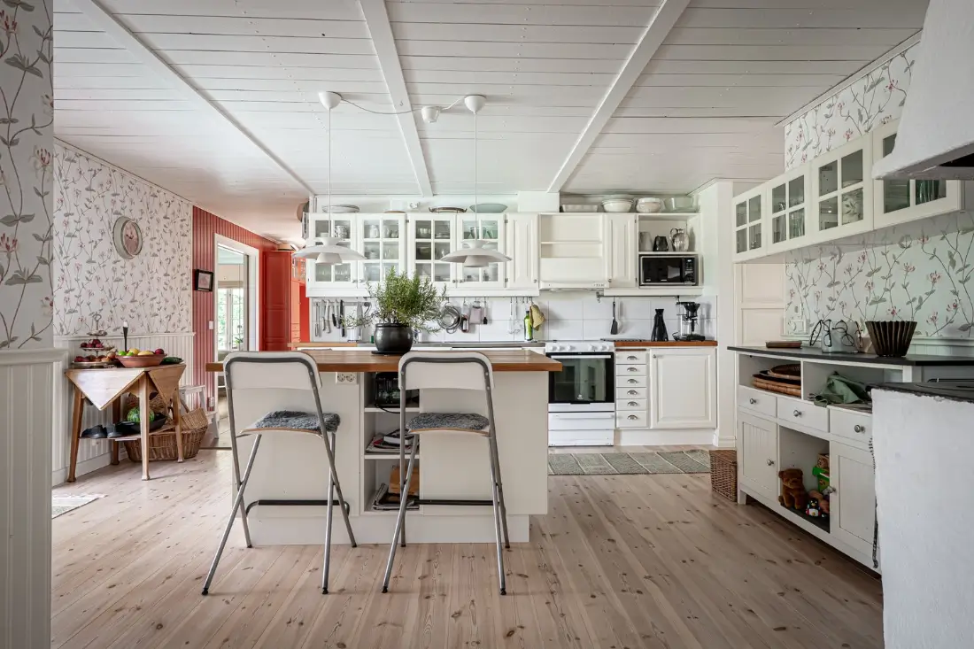 
extended-70s-house-swimming-pool-outdoor-stage-west-sweden-nordbu