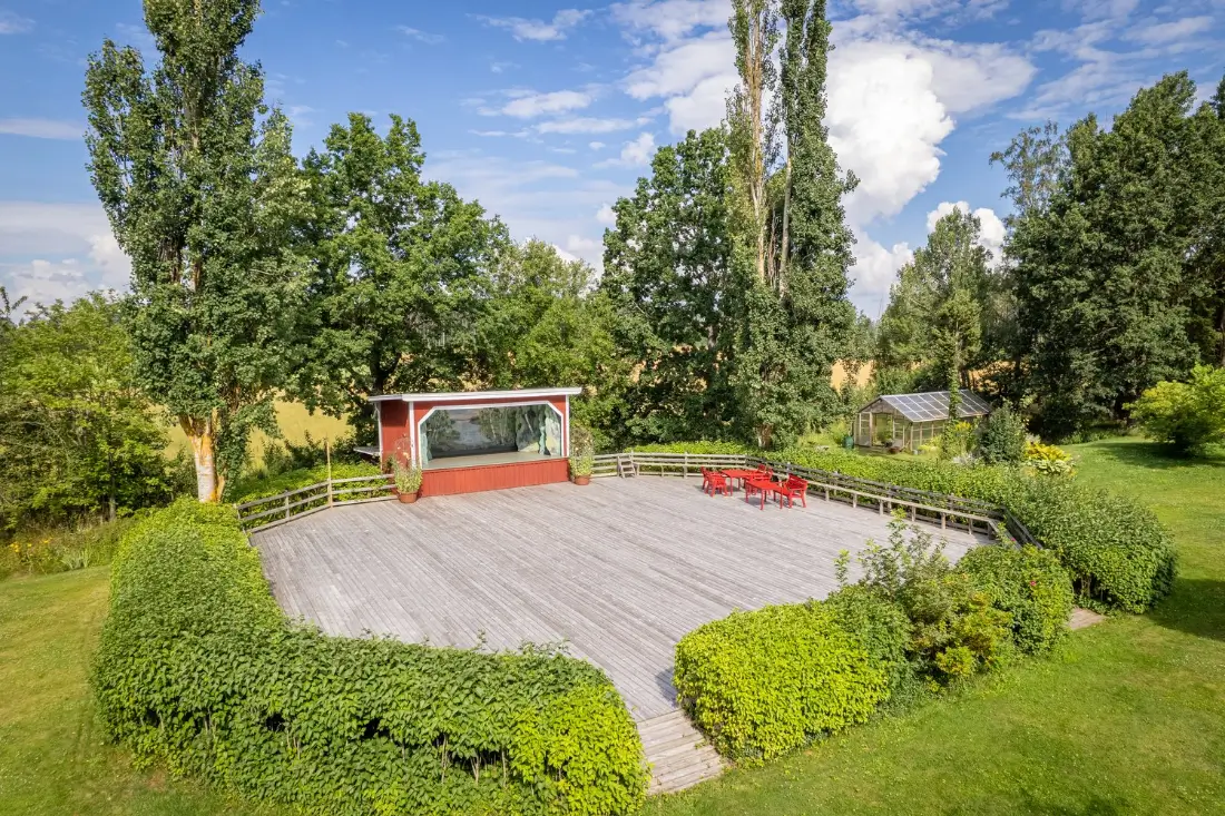 
extended-70s-house-swimming-pool-outdoor-stage-west-sweden-nordbu