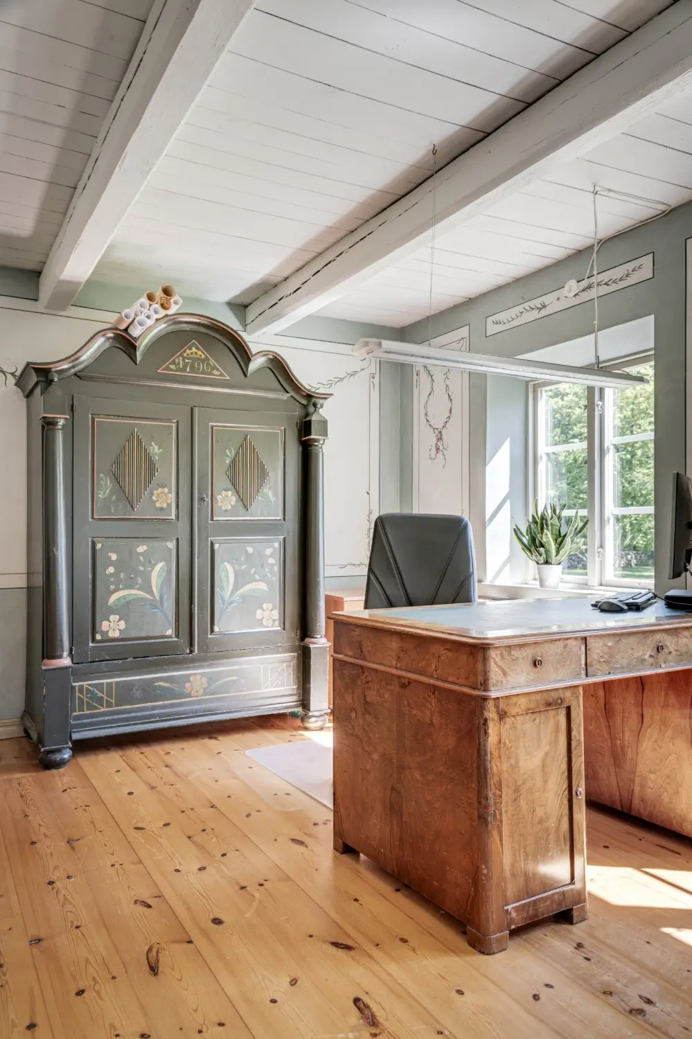 half-timbered-farm-east-coast-south-sweden-nordbu