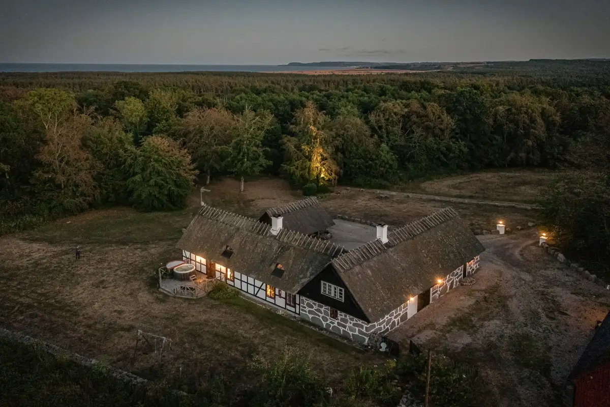 half-timbered-farm-east-coast-south-sweden-nordbu