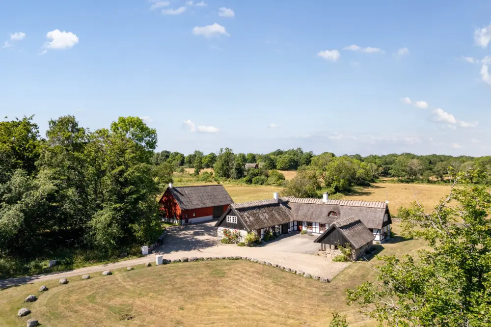 half-timbered-farm-east-coast-south-sweden-nordbu