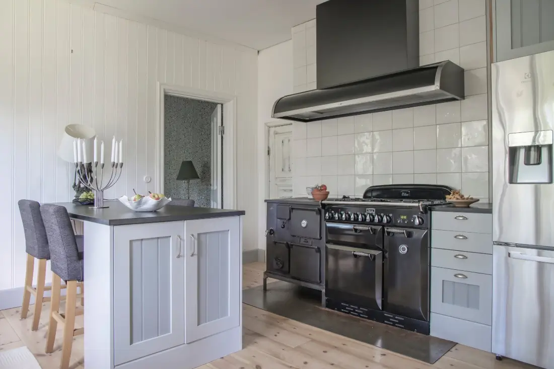 historic-villa-near-gothenburg-with-rental-apartment-nordbu