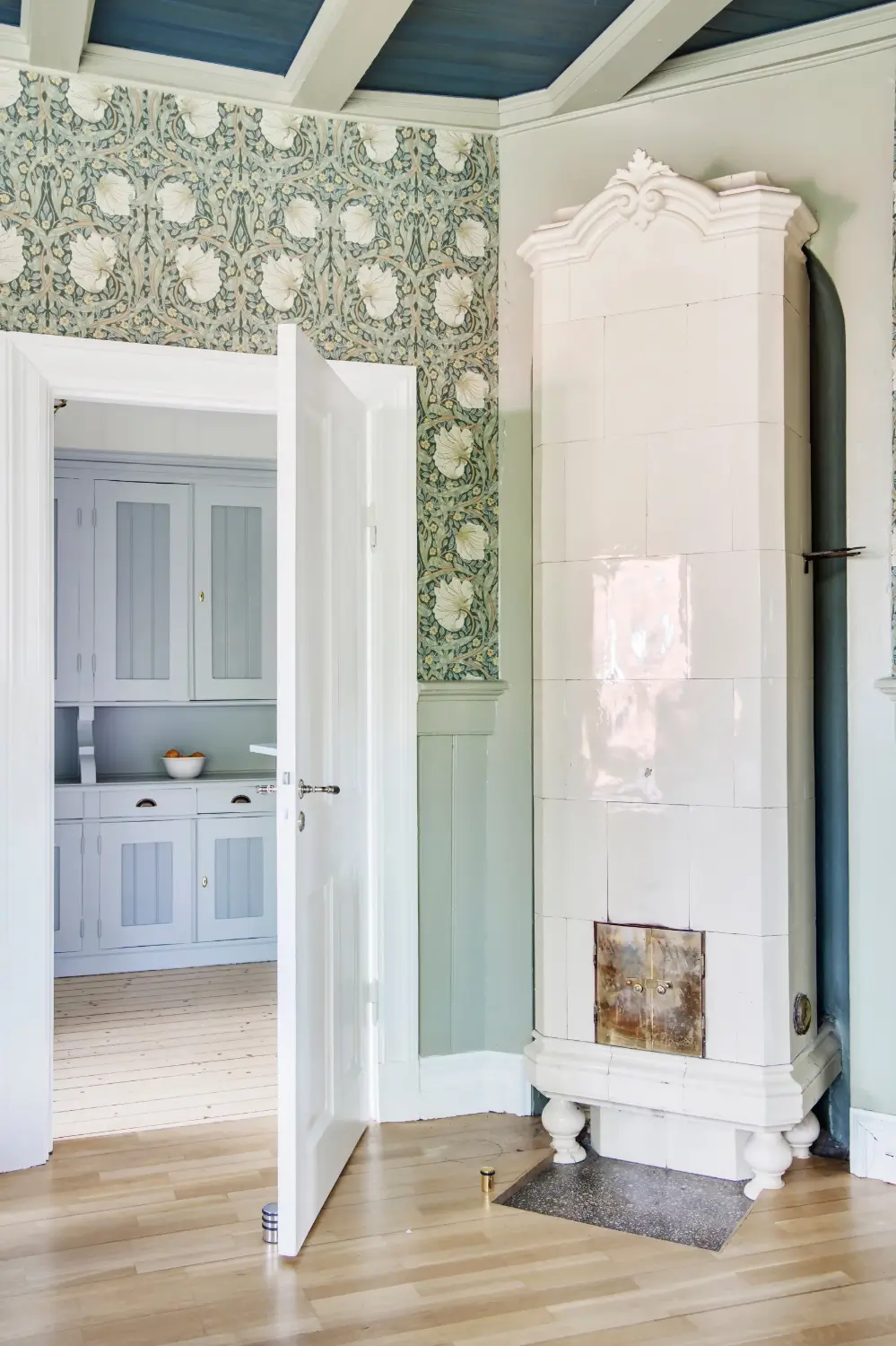 historic-villa-near-gothenburg-with-rental-apartment-nordbu