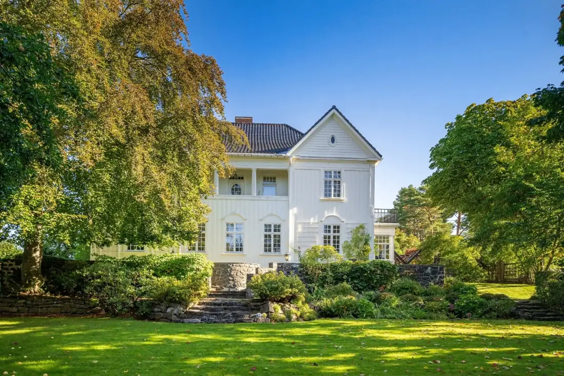 icelandic-ambassadors-residence-oslo-for-sale