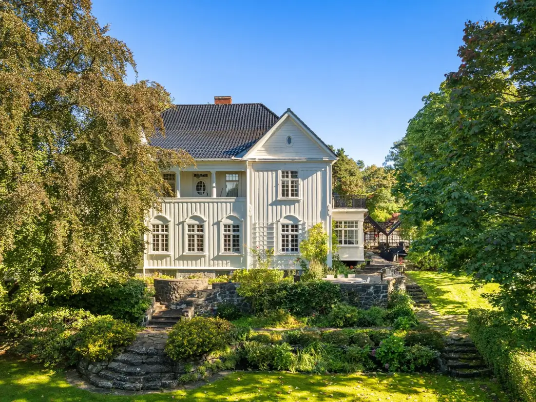 icelandic-ambassadors-residence-oslo-for-sale