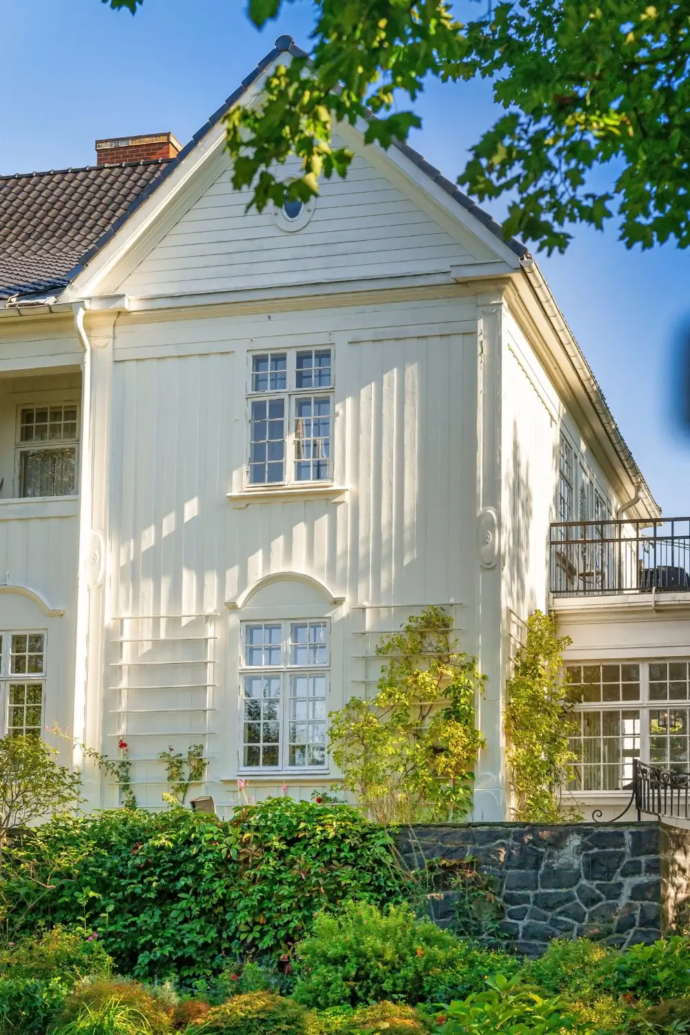 icelandic-ambassadors-residence-oslo-for-sale