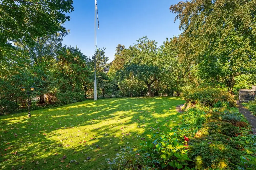 icelandic-ambassadors-residence-oslo-for-sale