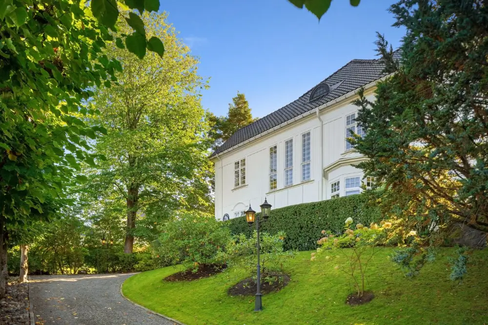 icelandic-ambassadors-residence-oslo-for-sale
