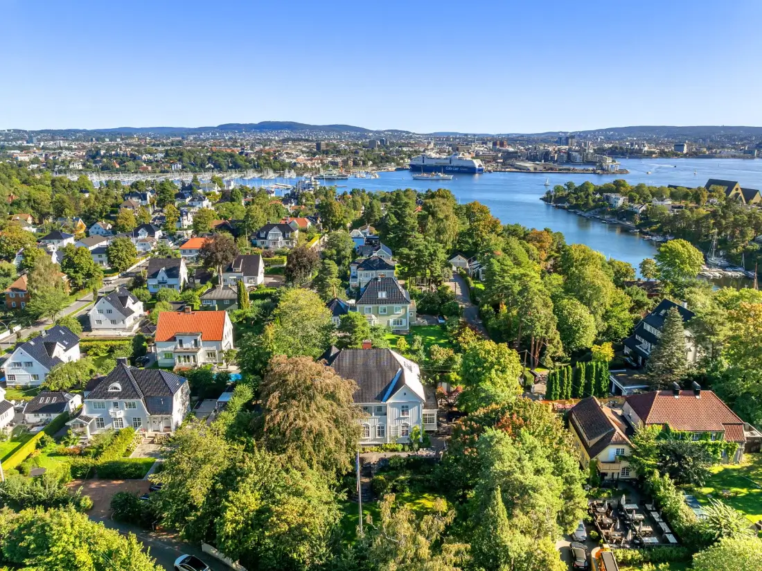 icelandic-ambassadors-residence-oslo-for-sale