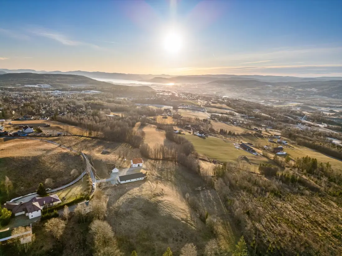 villa-with-stables-large-plot-near-oslo-norway-nordbu