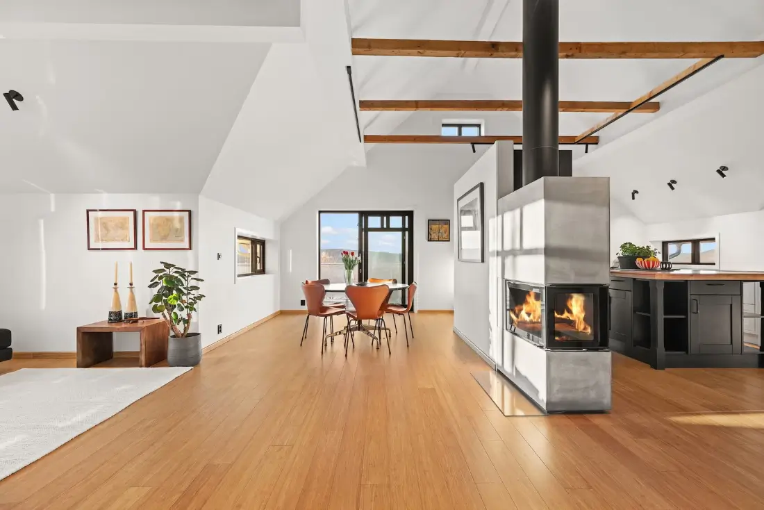 villa-with-stables-large-plot-near-oslo-norway-nordbu