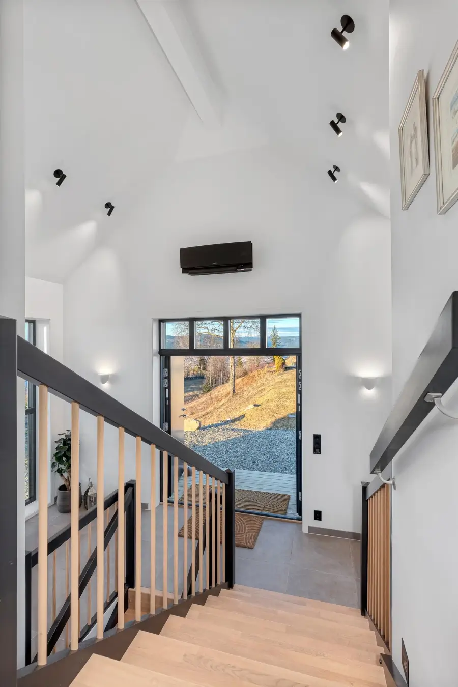 villa-with-stables-large-plot-near-oslo-norway-nordbu