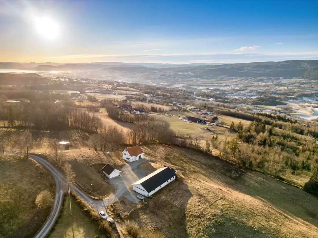 villa-with-stables-large-plot-near-oslo-norway-nordbu