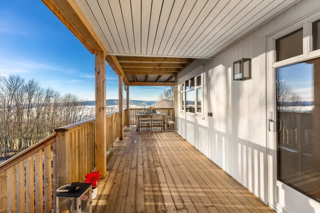 villa-with-stables-large-plot-near-oslo-norway-nordbu