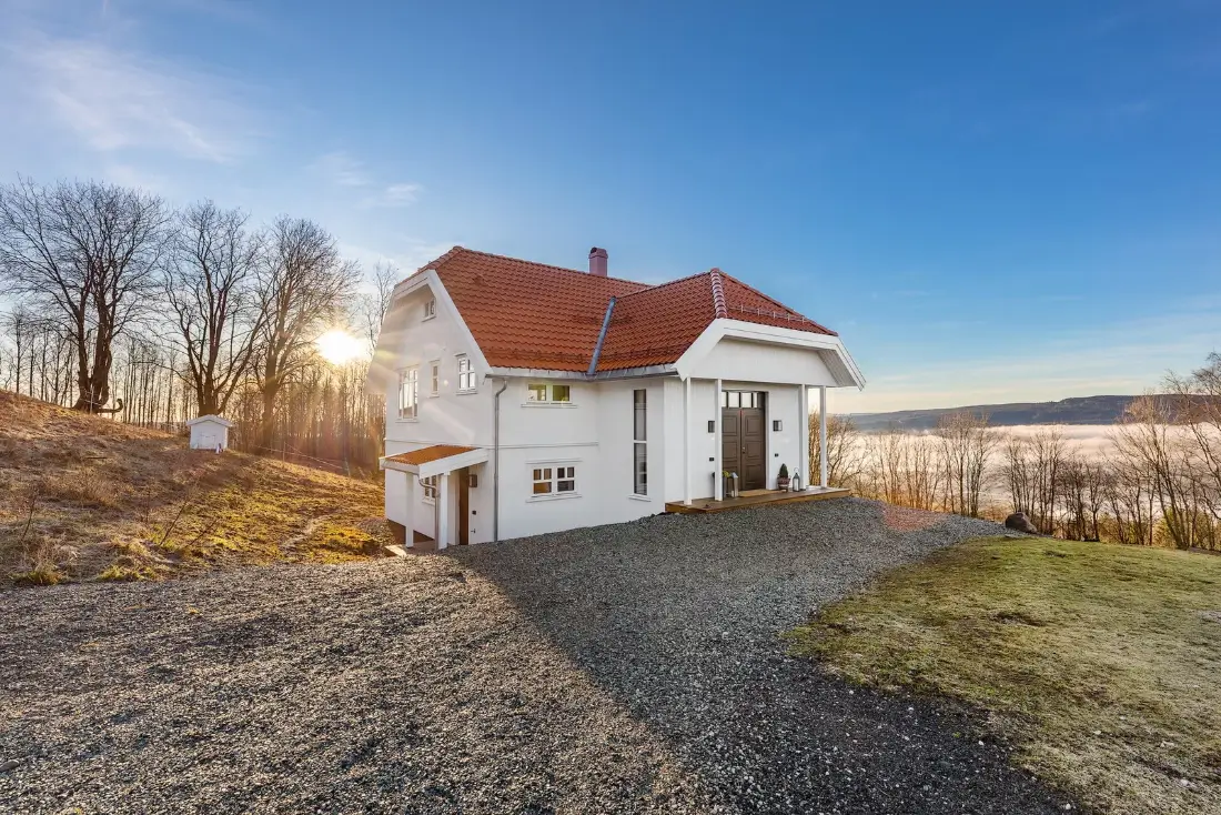 villa-with-stables-large-plot-near-oslo-norway-nordbu