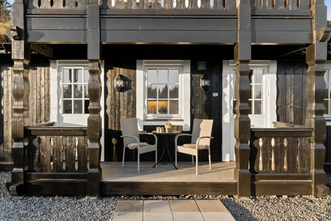 traditional-style-country-home-near-oslo-nordbu