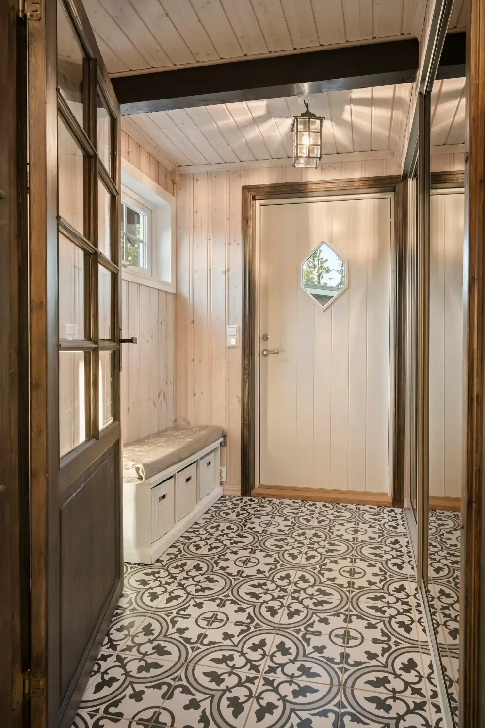 traditional-style-country-home-near-oslo-nordbu