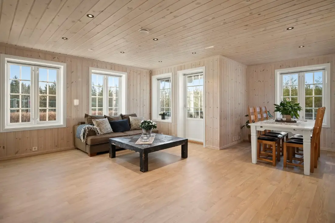 traditional-style-country-home-near-oslo-nordbu