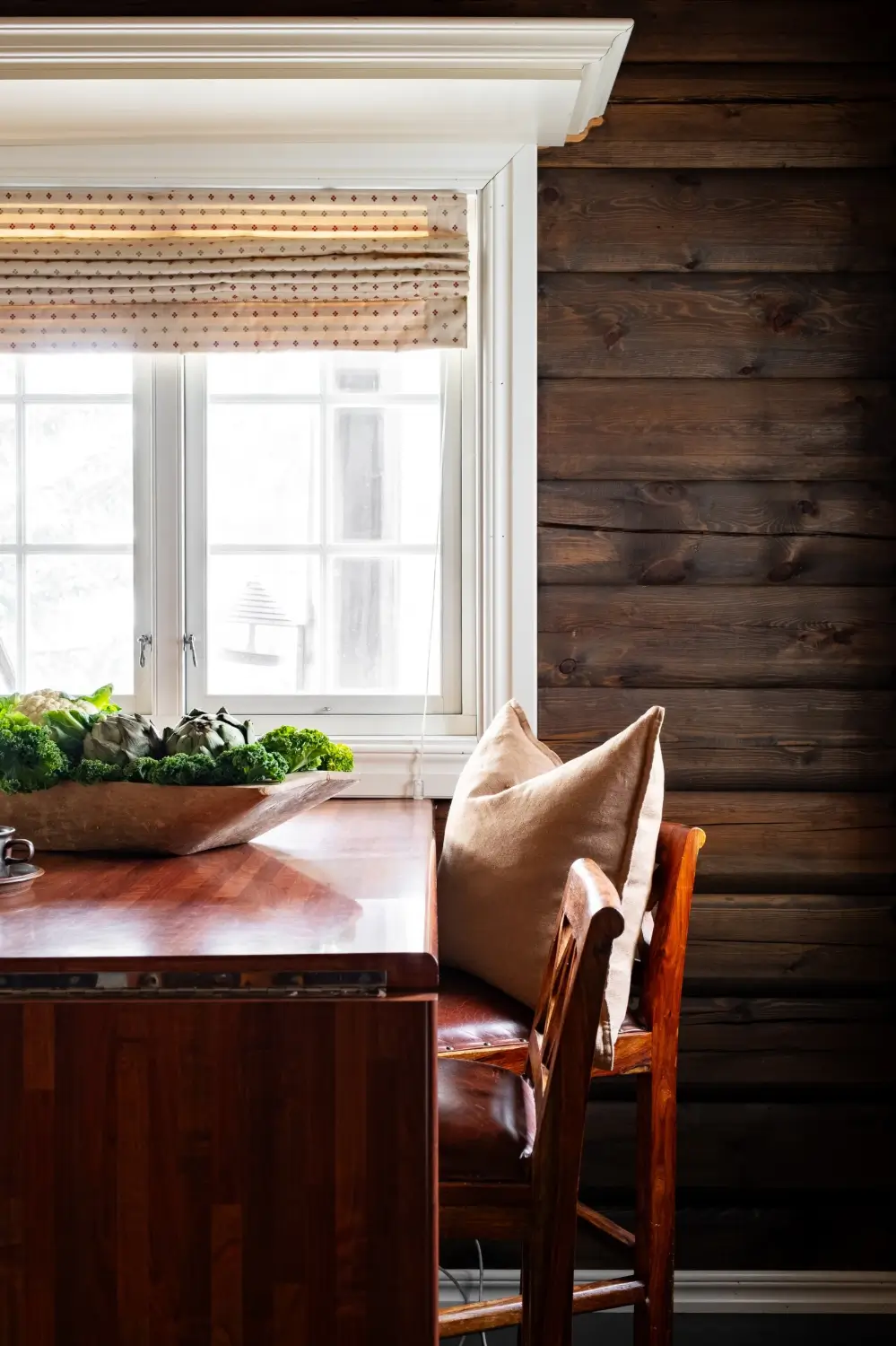 cozy-log-house-sweden-nordbu