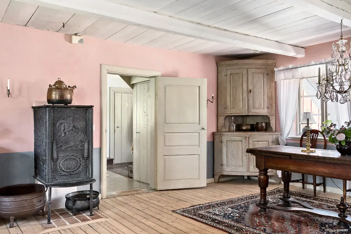 19th-century-red-Skane-farmhouse-nordbu