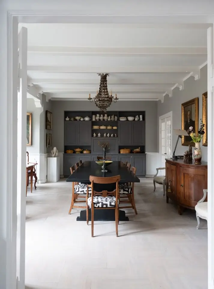 early-20th-century-thatched-villa-north-of-copenhagen-nordbu