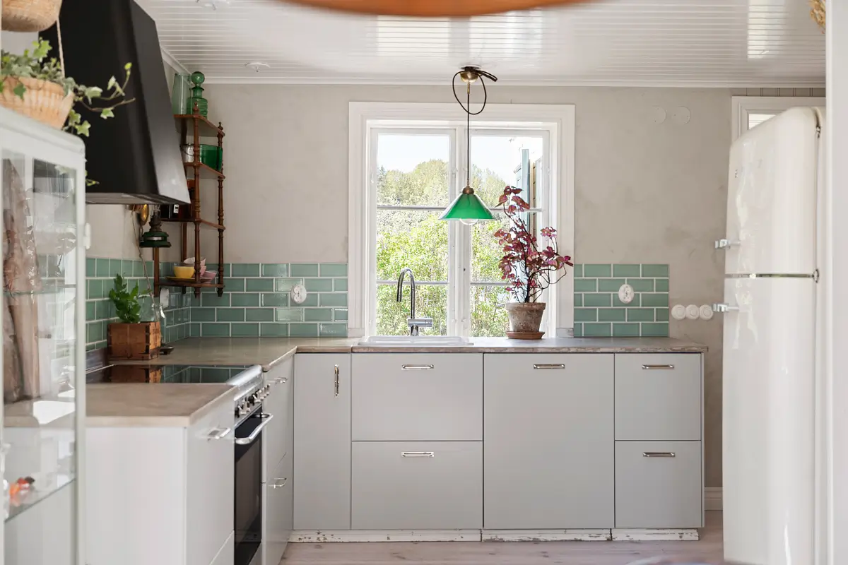 turn-of-the-century-villa-swedish-island-lovon-nordbu